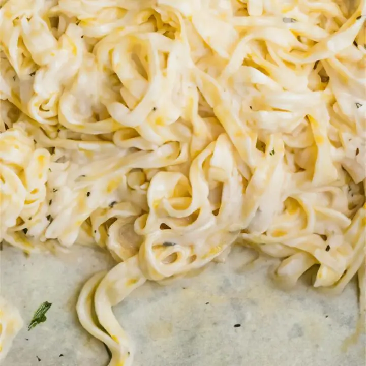 One Pot Fettuccine Alfredo