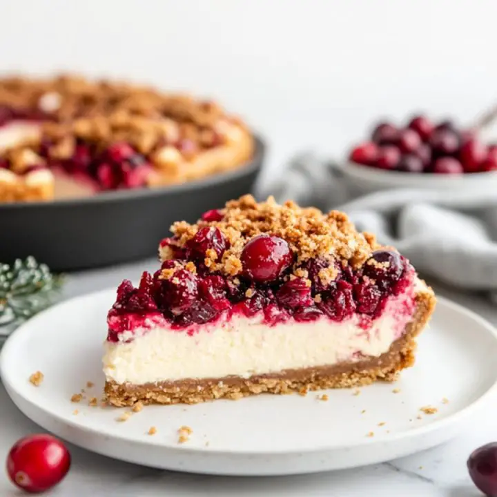 Cranberry Crumble Cheesecake