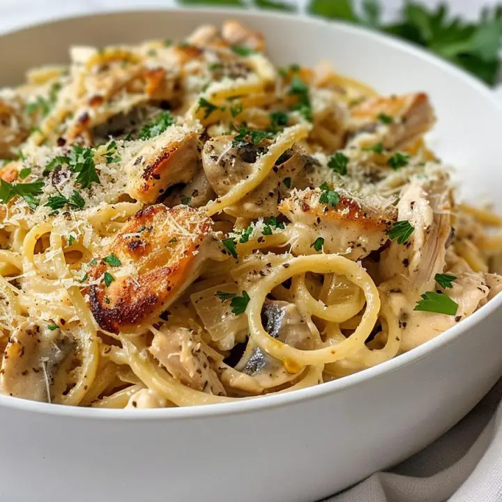 Super Easy Chicken Tetrazzini